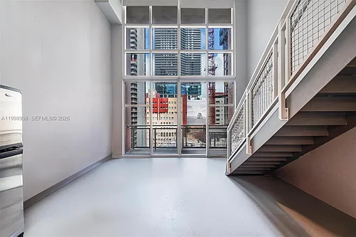 244 Biscayne Blvd #445 Photo 1