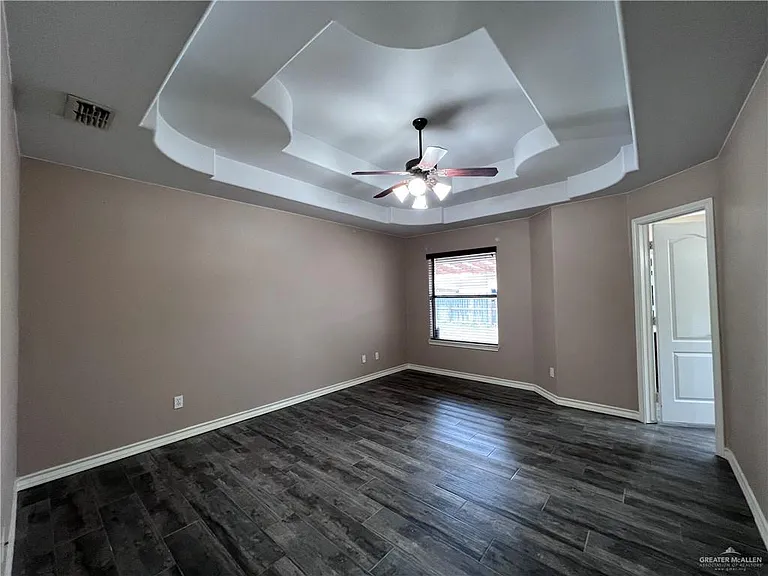 2309 N 46th St — Photo 13
