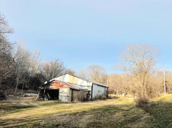 5720 Old 60 Drive, Neosho, MO 64850