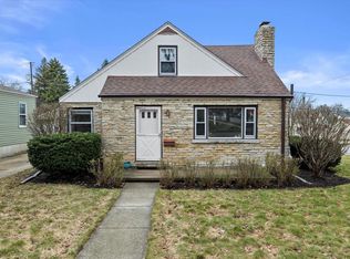 226 E Bradley Ave, Milwaukee, WI 53207