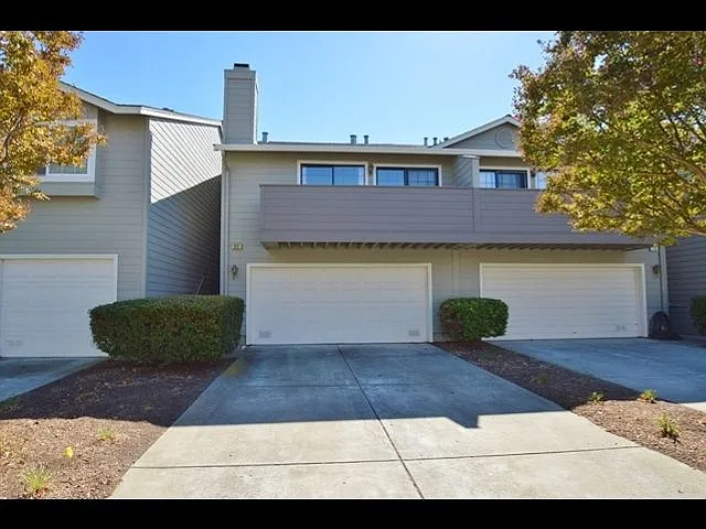 217 Manuel Ct photo 1
