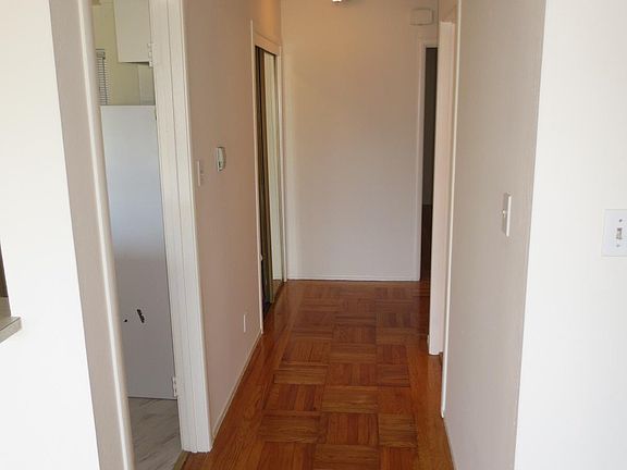 5th image of 3250 Market St APT 2