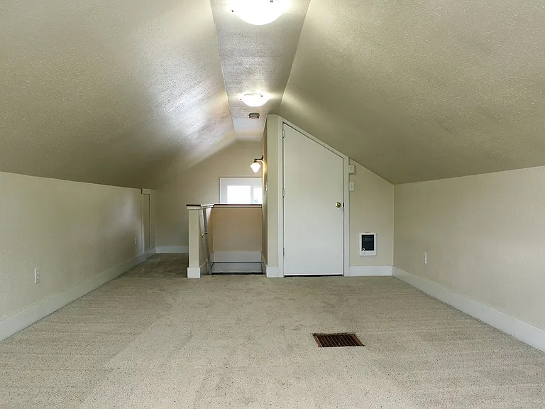 2257 SE 43rd Ave — Photo 23