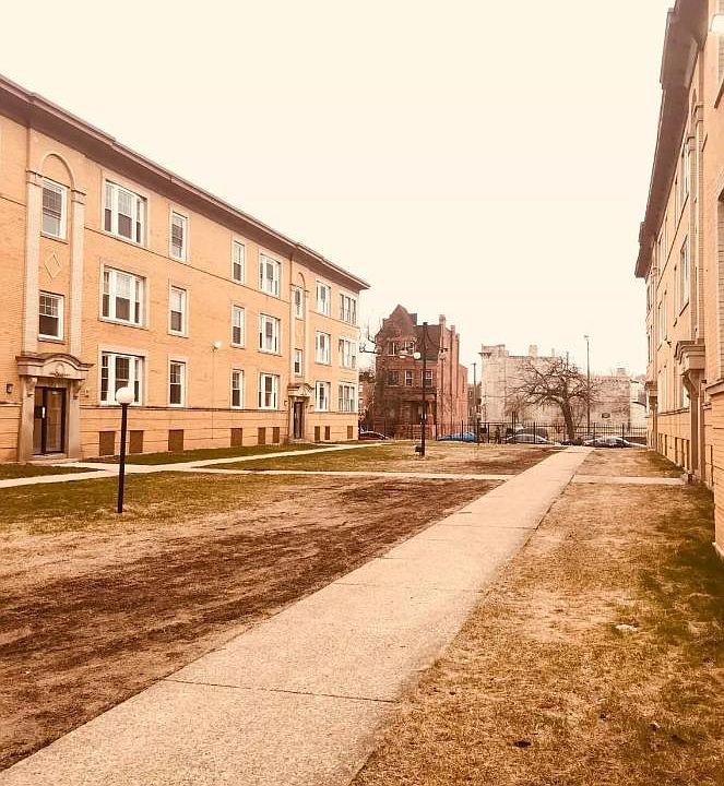 1st image of 4624-9 S Lake Park Ave #3W