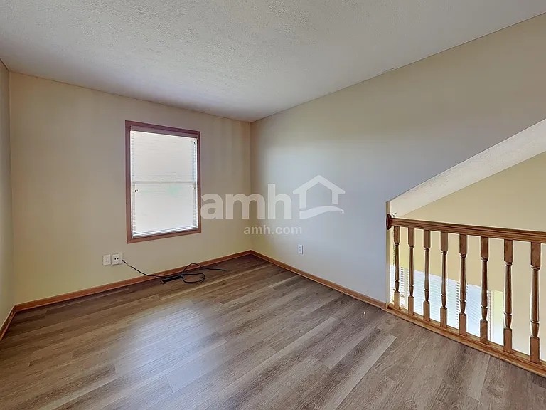 485 Sycamore Creek St — Photo 9