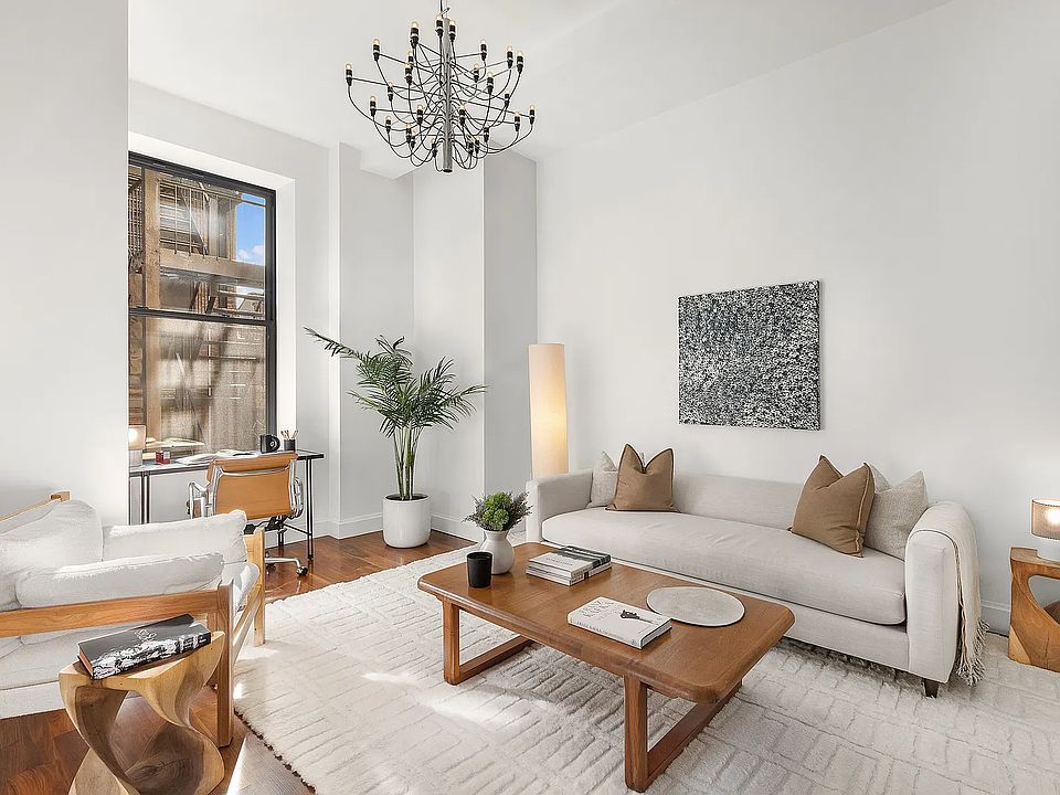 1st image of 140 W 22nd St APT 4D