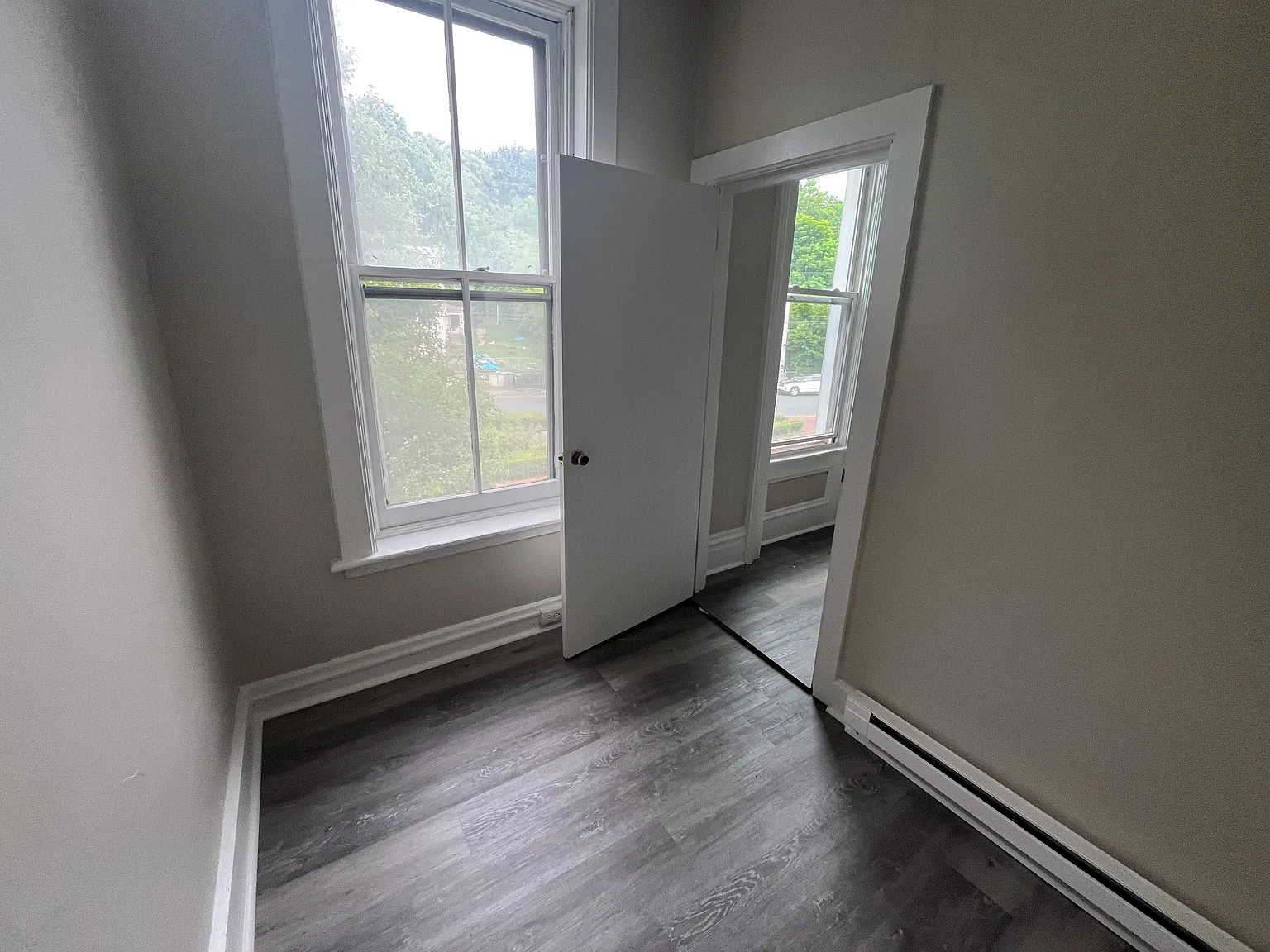 3 bed, $1,500 — Photo 4