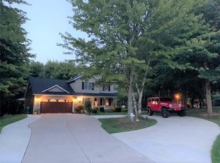 8390 Sterrettania Rd, Girard, PA 16417