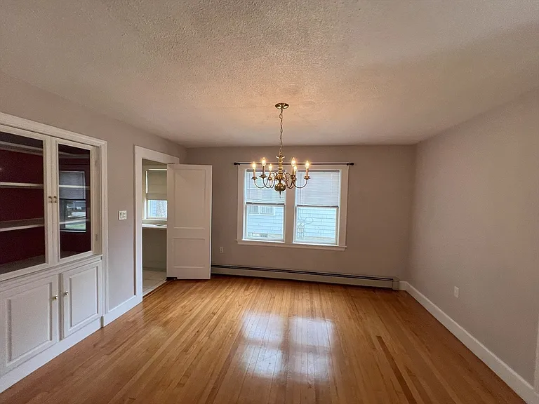 19 Maple St #19 — Photo 5