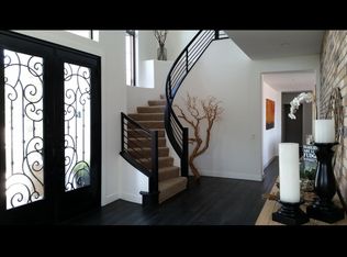 1580 Parkview Dr, Vista, CA 92081