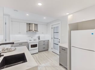 12 Tower Ct, Bradford West Gwillimbury, ON L3Z 2V2