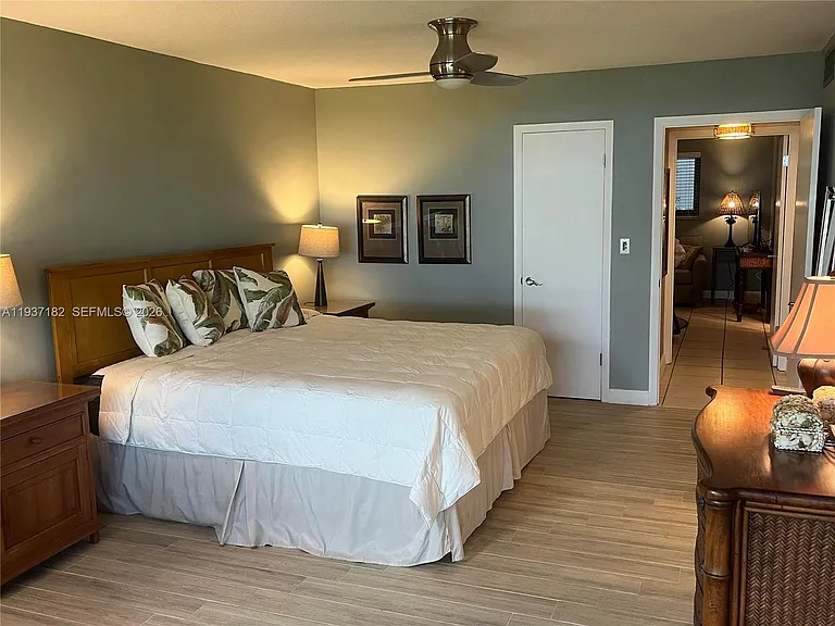 202 Sanctuary Dr — Photo 16