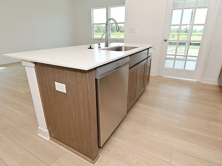 8118 Ridge Line Dr — Photo 22