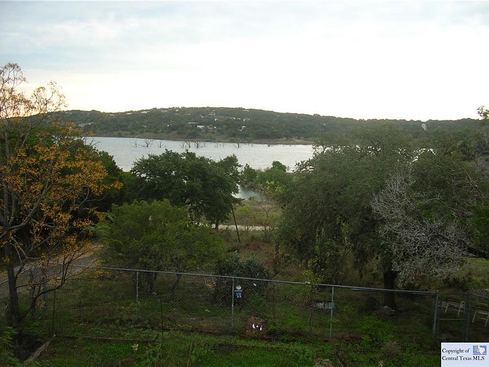1st image of 110 Canyon Dr