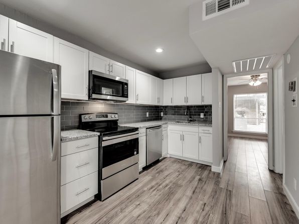 4330 Bowser Ave #201E