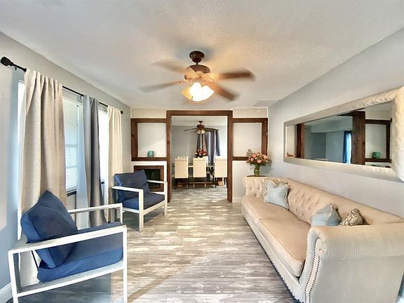 3rd image of 2888 Beasley Dr