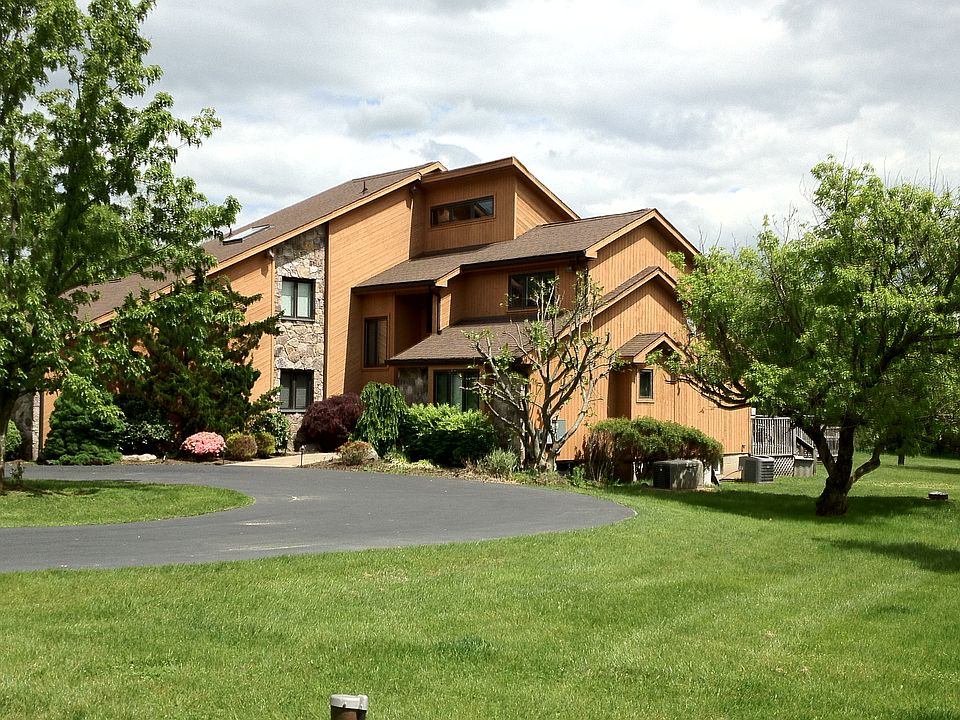 241 E Dark Hollow Rd, Pipersville, PA 18947 Zillow