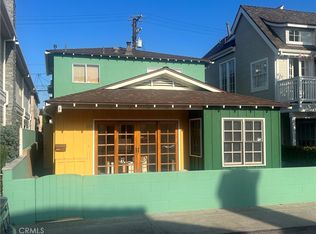 221 Diamond Ave, Newport Beach, CA 92662