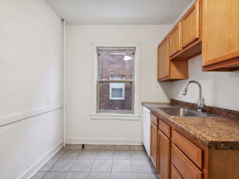 1708 Grand Ave — Photo 12