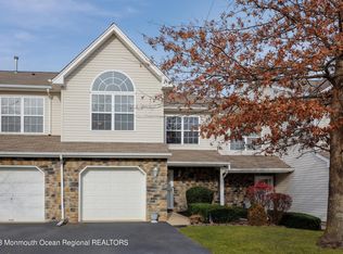 10 Pimleco Dr, Tinton Falls, NJ 07753