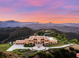 24932 Thousand Peaks Rd, Calabasas, CA 91302