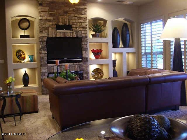 2nd image of 156 W Flagstone Pl
