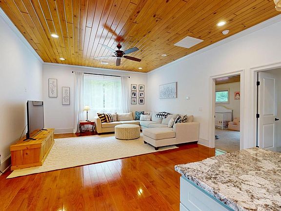 5th image of 5235 Durham Rd #212