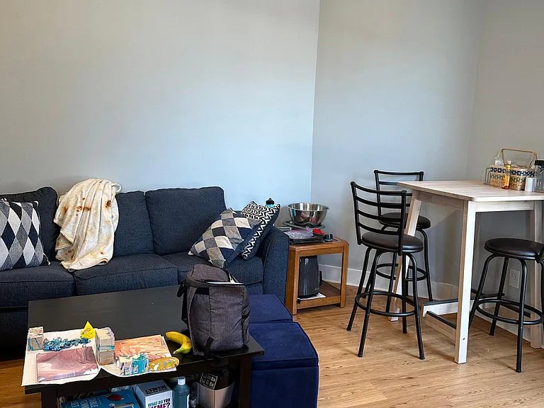 251 S Saint Clair St #8 — Photo 5