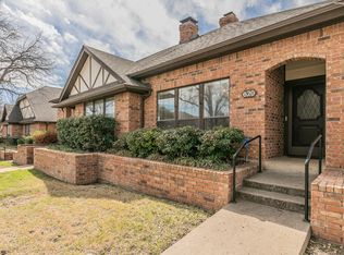 620 Windgate Ct, Arlington, TX 76012