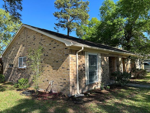2nd image of 25414 Cottage Hill Ln