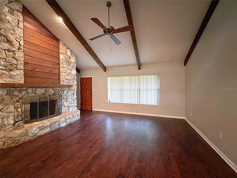 720 SW 77th Ter — Photo 3