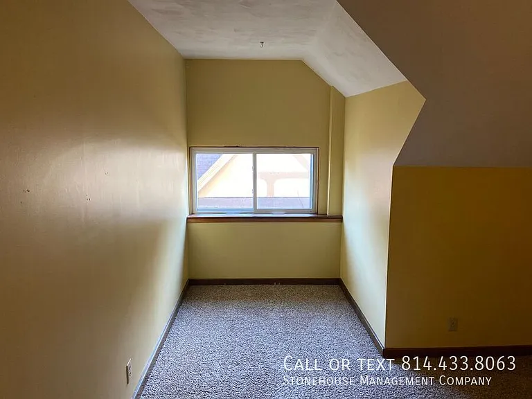 446 W 10th St #5 — Photo 9