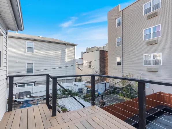 311 61st Street image 19 of 32