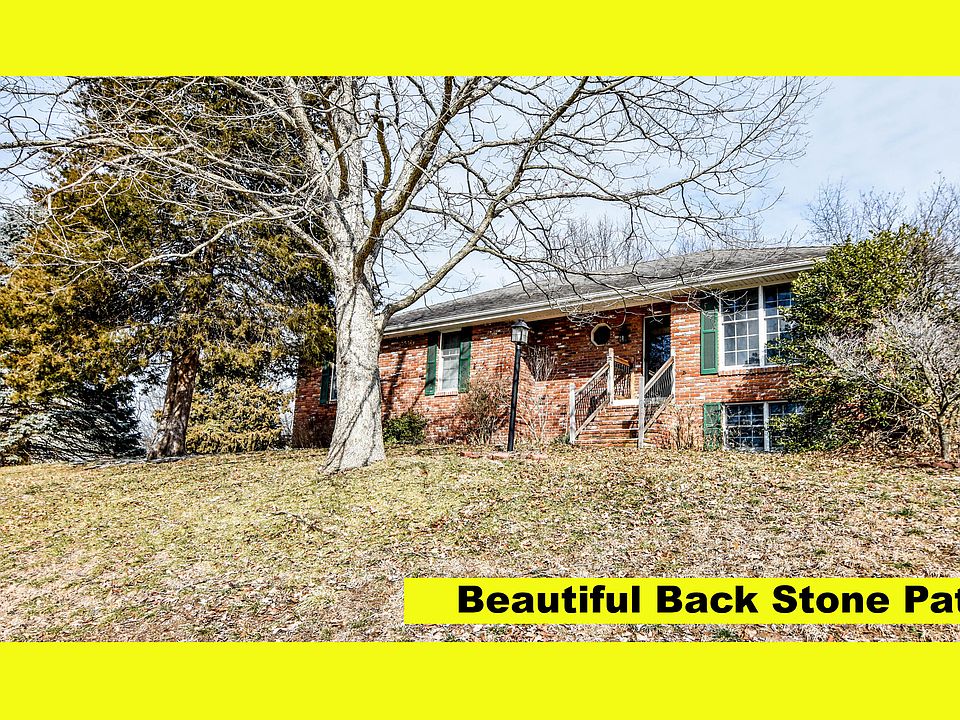 1st image of 901 Cari Ann Dr