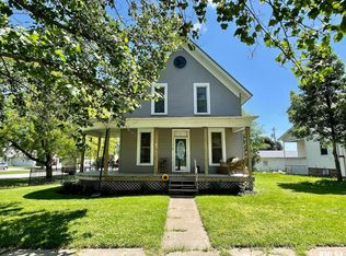 118 E 5th St, Wilton, IA 52778