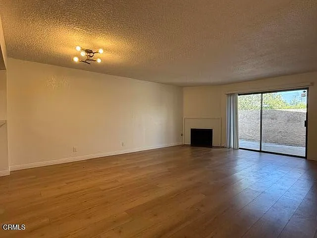 1168 Corson St — Photo 4