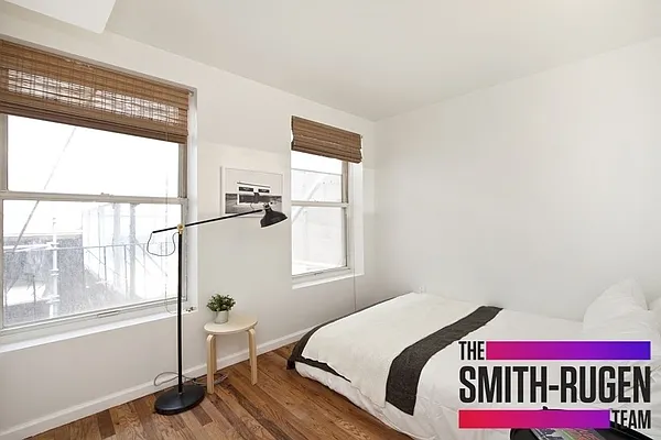 Rented by R New York | media 8