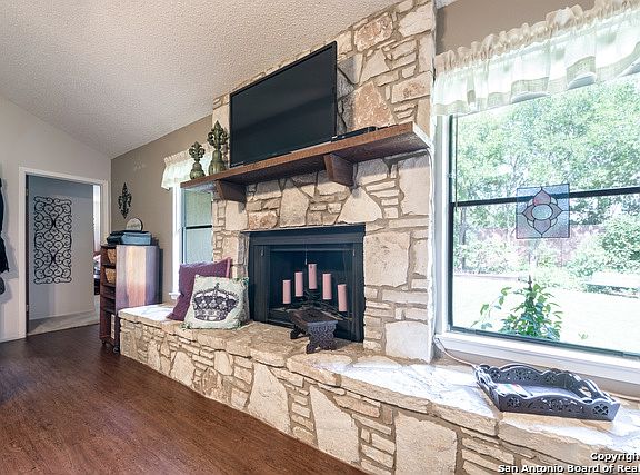 5th image of 8538 Donegal St
