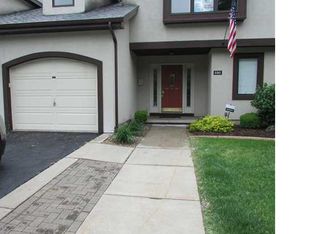 690 Northridge Dr APT 111, Lewiston, NY 14092