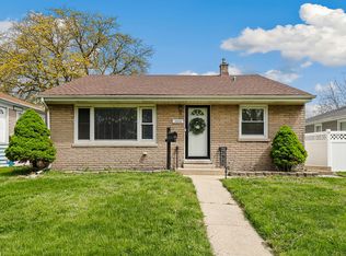 3668 Adams St, Lansing, IL 60438