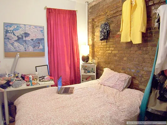 Rented by Bond New York | media 52