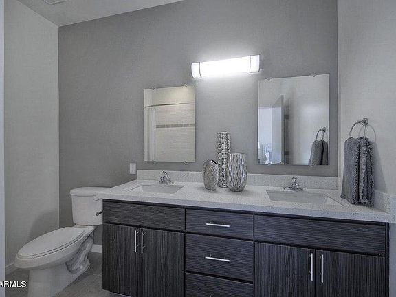 4th image of 4700 N 40th St #208
