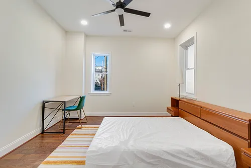 320 E Lanvale St #2 Photo 1
