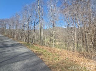 820 Chestnut Flats Rd #4, Waynesville, NC 28786
