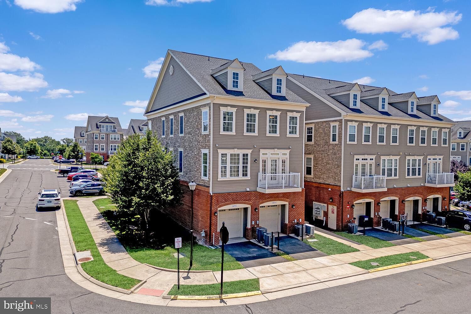 42550 Sunset Ridge Sq, Ashburn, VA 20148 | Zillow
