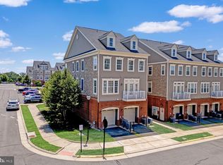 42550 Sunset Ridge Sq, Ashburn, VA 20148