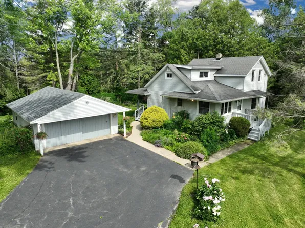 3810 Arbor ROAD, Waterford, WI 53185
