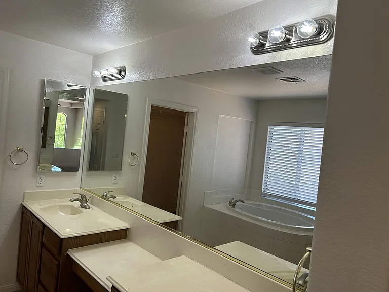 10296 Magnolia Tree Ave — Photo 12