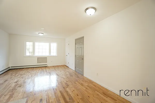 Rented by Rennit Inc. | media 17