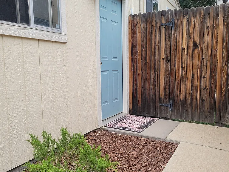 951 Tennyson St — Photo 16